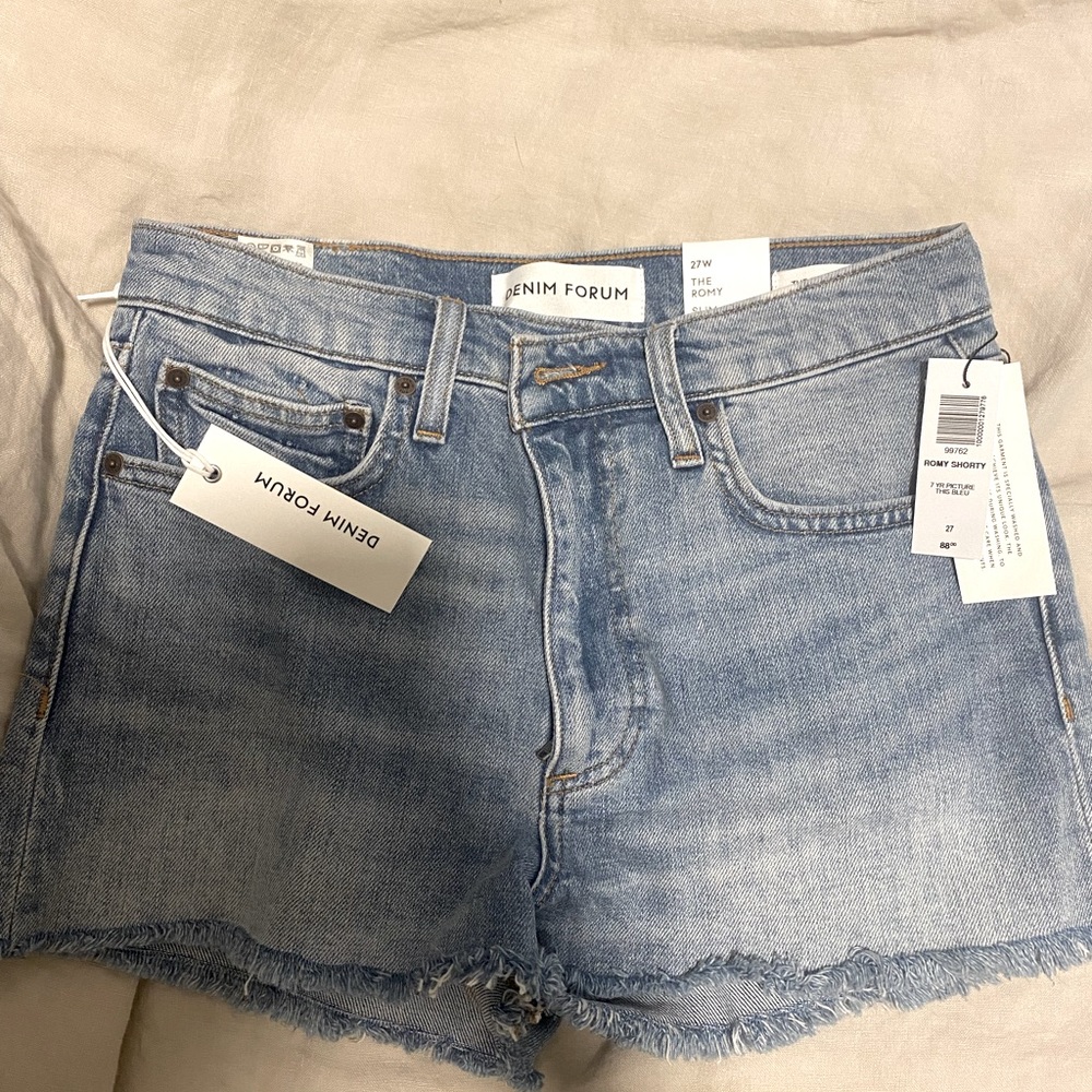 NWT Aritzia Denim Forum Romy Shorts